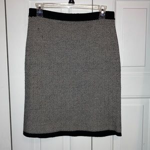 🖤🤍 WOOL SKIRT